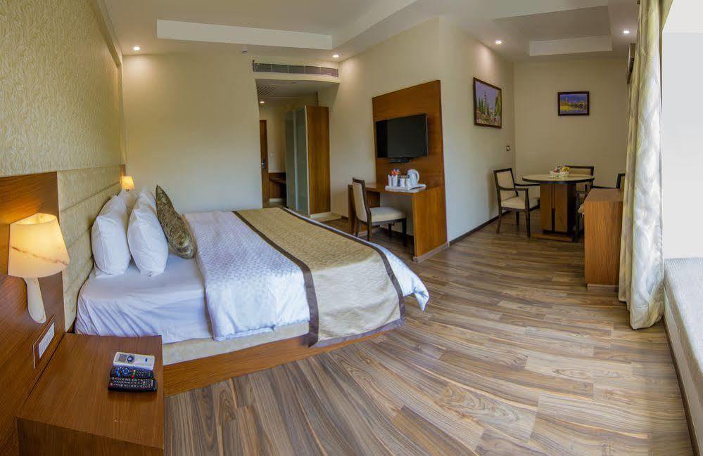 India Hotel Váránasí Exteriér fotografie